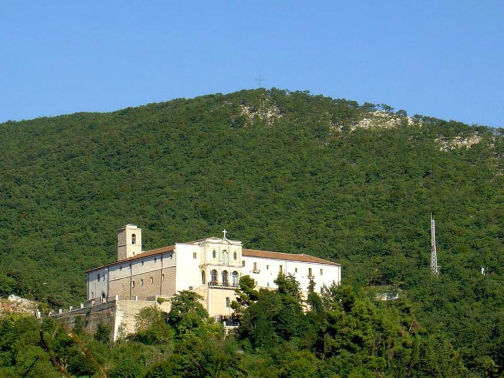 Hotel Ristorante Rossemi San Giovanni Rotondo Exterior photo