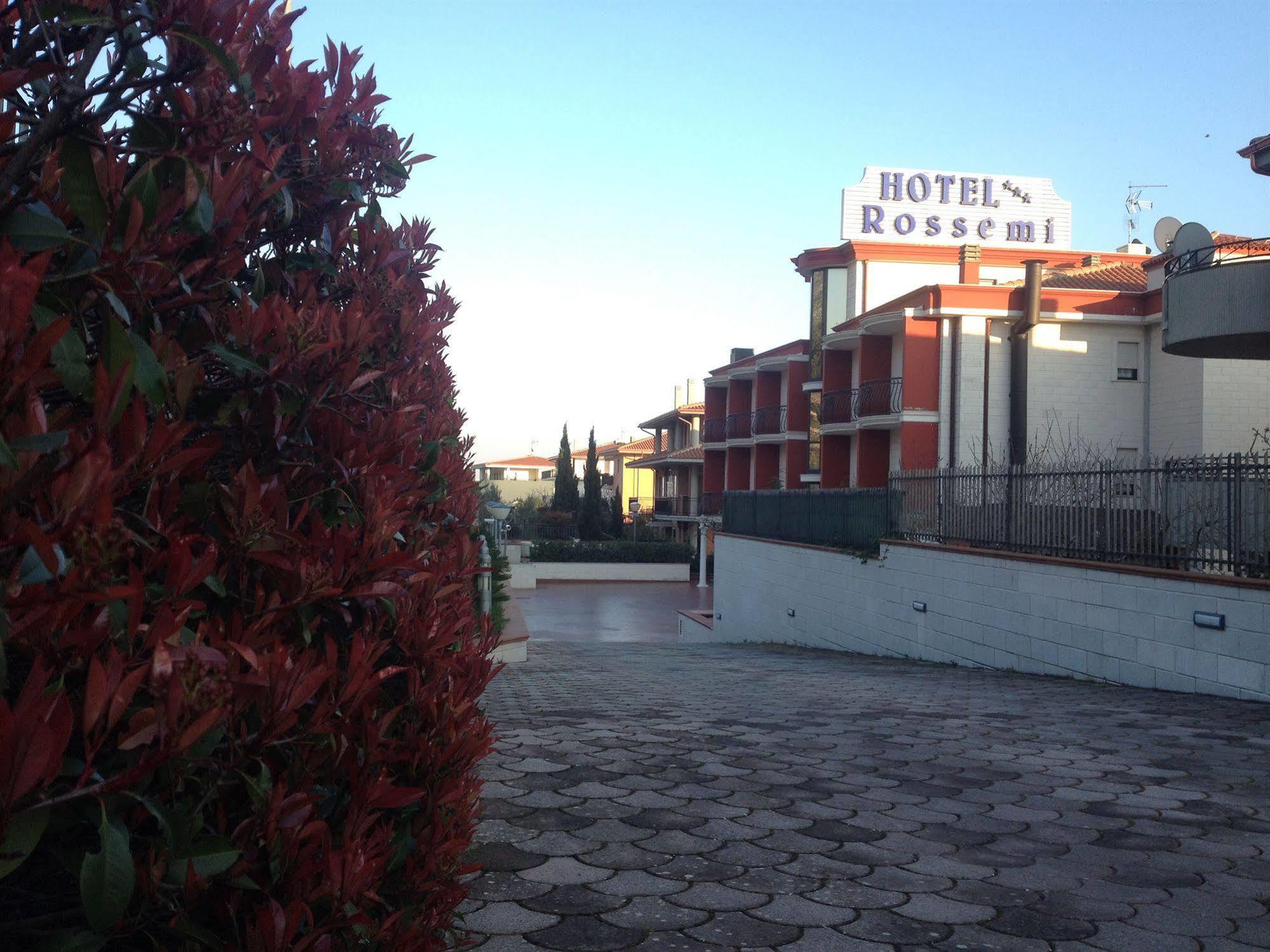 Hotel Ristorante Rossemi San Giovanni Rotondo Exterior photo